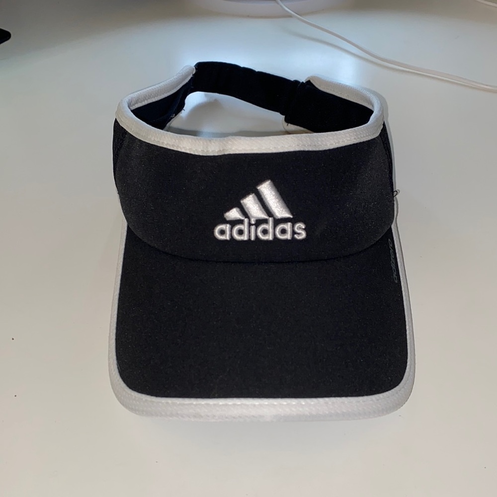 Adidas visor